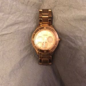 Rose gold fossil watch
